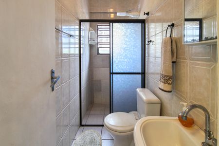 Apartamento para alugar com 80m², 2 quartos e 2 vagasBanheiro