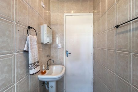 Apartamento para alugar com 80m², 2 quartos e 2 vagasBanheiro