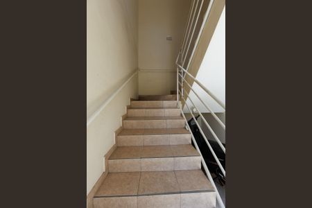 Apartamento para alugar com 48m², 1 quarto e 2 vagasEscada