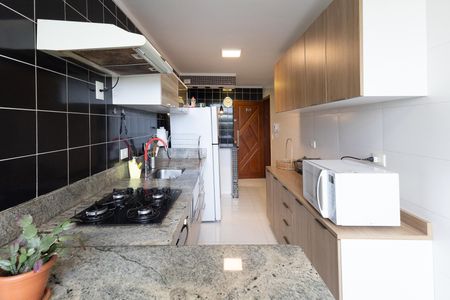 Apartamento à venda com 79m², 3 quartos e 1 vagaCozinha e Área de Serviço