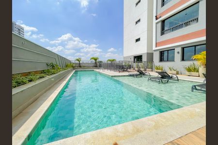 Apartamento para alugar com 40m², 2 quartos e 1 vagaÁrea comum - Piscina