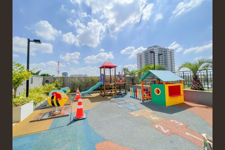 Apartamento para alugar com 40m², 2 quartos e 1 vagaÁrea comum - Playground