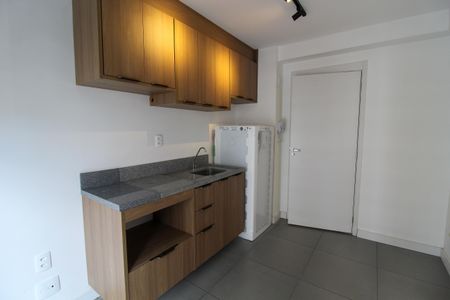 Apartamento para alugar com 28m², 1 quarto e sem vaga Apartamento para alugar com 28m², 1 quarto e sem vagaSala