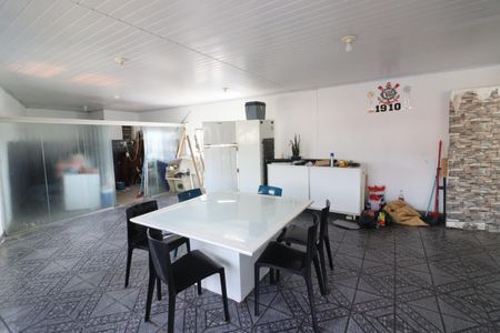 Casa à venda com 140m², 3 quartos e 3 vagasCozinha