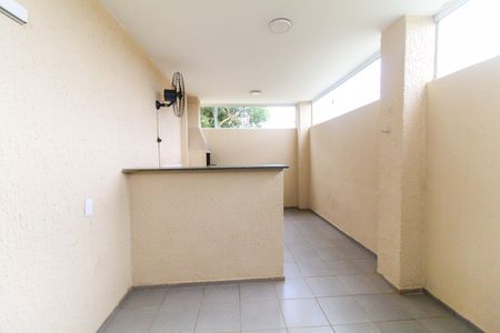 Apartamento para alugar com 42m², 2 quartos e 1 vaga Apartamento para alugar com 42m², 2 quartos e 1 vagaÁrea comum - Salão de festas