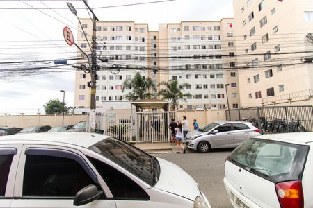 Apartamento para alugar com 42m², 2 quartos e 1 vaga Apartamento para alugar com 42m², 2 quartos e 1 vagaFachada