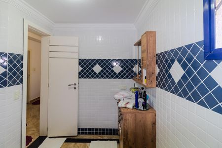 Apartamento à venda com 139m², 3 quartos e 3 vagasBanheiro da Suíte 1