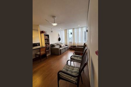 Sala de casa para alugar com 2 quartos, 70m² em Botafogo, Rio de Janeiro