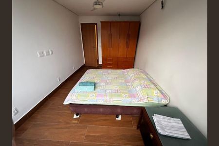 Quarto de casa para alugar com 2 quartos, 70m² em Botafogo, Rio de Janeiro