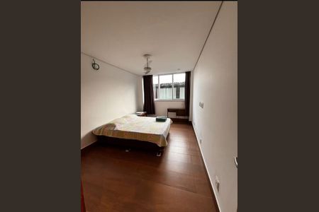 Quarto de casa para alugar com 2 quartos, 70m² em Botafogo, Rio de Janeiro