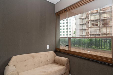 Studio para alugar com 28m², 1 quarto e sem vaga Studio para alugar com 28m², 1 quarto e sem vagaVaranda e Cozinha