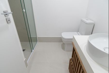 Studio para alugar com 28m², 1 quarto e sem vaga Studio para alugar com 28m², 1 quarto e sem vagaBanheiro
