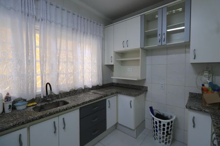 Casa à venda com 144m², 3 quartos e 2 vagasCozinha