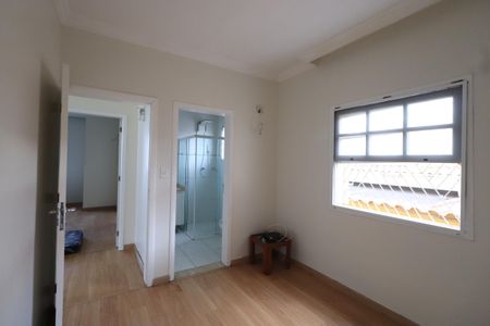 Casa à venda com 144m², 3 quartos e 2 vagasQuarto 2 - Suíte