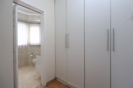 Casa à venda com 144m², 3 quartos e 2 vagasQuarto 3 - Suíte