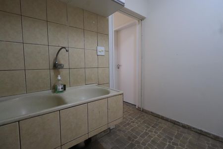 Casa à venda com 144m², 3 quartos e 2 vagasÁrea de Serviço