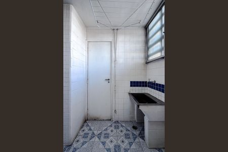 Apartamento à venda com 71m², 2 quartos e 1 vagaÁrea de Serviço