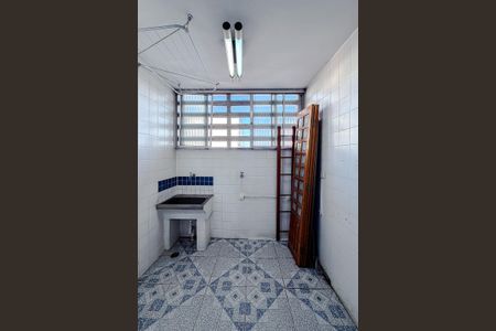 Apartamento à venda com 71m², 2 quartos e 1 vagaÁrea de Serviço