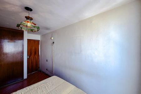 Apartamento à venda com 71m², 2 quartos e 1 vagaQuarto 2