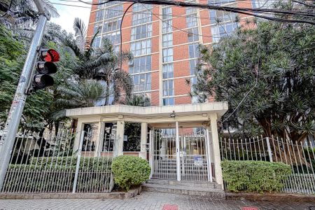 Apartamento à venda com 71m², 2 quartos e 1 vagaFachada - Plaquinha