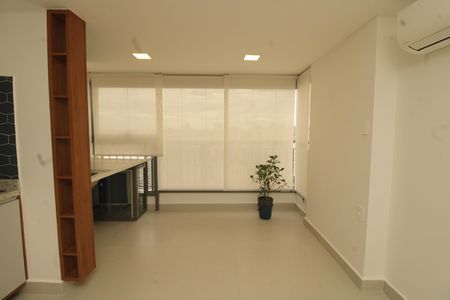 Apartamento para alugar com 35m², 1 quarto e sem vagaSala/Cozinha