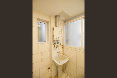 Área de Serviço de apartamento para alugar com 3 quartos, 58m² em Jardim Alvorada, Nova Iguaçu