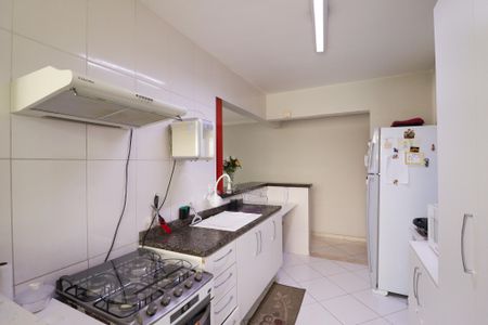 Apartamento à venda com 65m², 2 quartos e 1 vagaCozinha e Área de Serviço