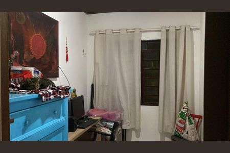 Quarto de casa à venda com 3 quartos, 130m² em Restinga, Porto Alegre