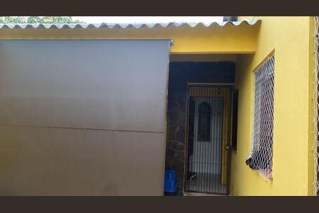 Casa à venda com 130m², 3 quartos e 2 vagasÁrea externa