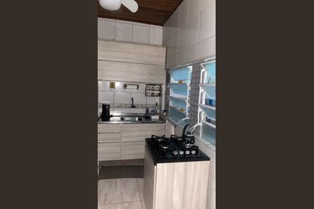 Casa à venda com 130m², 3 quartos e 2 vagasCozinha