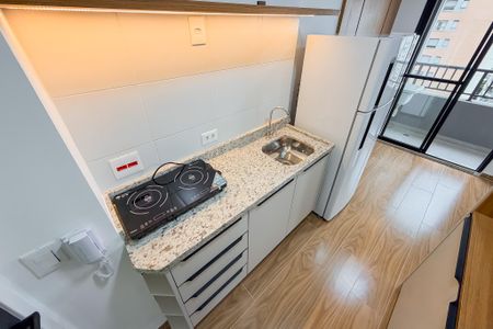 Studio para alugar com 27m², 1 quarto e sem vaga Studio para alugar com 27m², 1 quarto e sem vagaCozinha