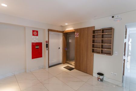 Apartamento à venda com 112m², 2 quartos e 3 vagasHall de entrada