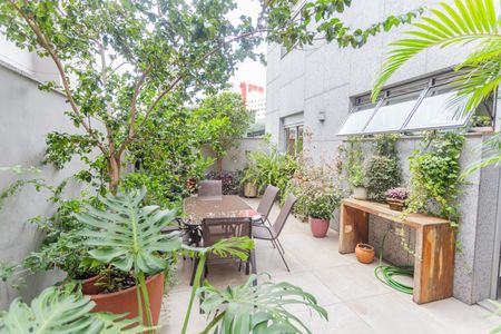 Apartamento à venda com 112m², 2 quartos e 3 vagasÁrea Privativa 2