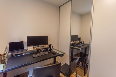 Apartamento à venda com 112m², 2 quartos e 3 vagasQuarto 2