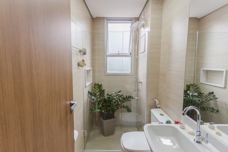 Apartamento à venda com 112m², 2 quartos e 3 vagasBanheiro Social