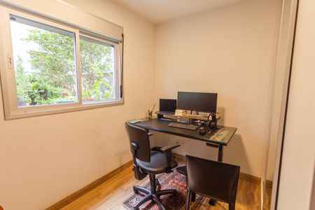 Apartamento à venda com 112m², 2 quartos e 3 vagasQuarto 2