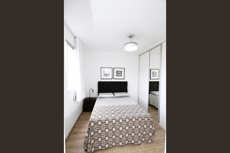 Apartamento à venda com 120m², 3 quartos e 3 vagasQuarto 2 - Suíte