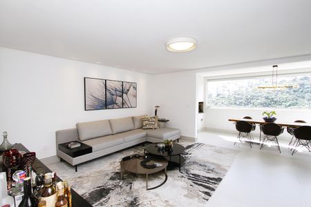 Apartamento à venda com 120m², 3 quartos e 3 vagasSala