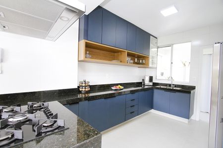 Apartamento à venda com 120m², 3 quartos e 3 vagasCozinha