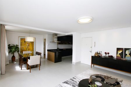 Apartamento à venda com 120m², 3 quartos e 3 vagasSala