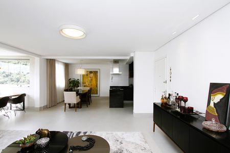 Apartamento à venda com 120m², 3 quartos e 3 vagasSala