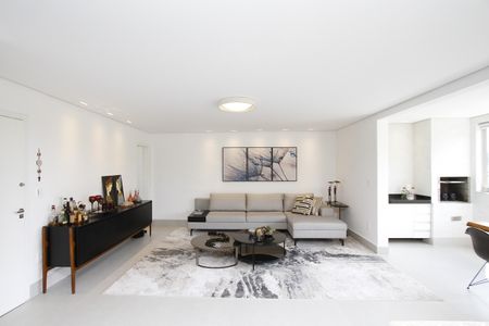 Apartamento à venda com 120m², 3 quartos e 3 vagasDetalhe Sala
