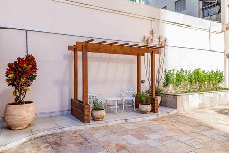 Apartamento à venda com 85m², 2 quartos e 1 vagaÁrea comum - Churrasqueira