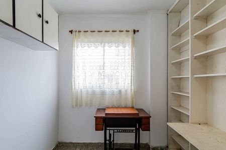 Apartamento para alugar com 130m², 3 quartos e 2 vagas Apartamento para alugar com 130m², 3 quartos e 2 vagasQuarto de serviço