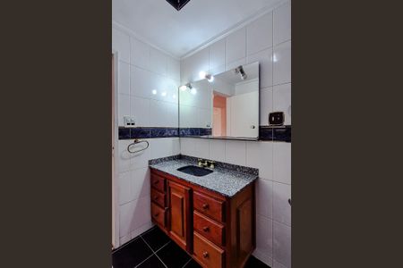 Apartamento à venda com 130m², 3 quartos e 2 vagasBanheiro