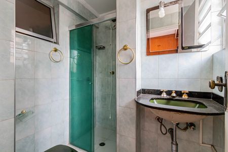 Apartamento para alugar com 130m², 3 quartos e 2 vagas Apartamento para alugar com 130m², 3 quartos e 2 vagasBanheiro da Suíte