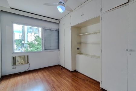 Apartamento à venda com 130m², 3 quartos e 2 vagasQuarto 1 - Suíte