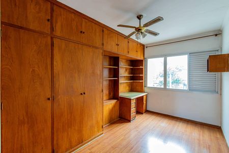 Apartamento para alugar com 130m², 3 quartos e 2 vagas Apartamento para alugar com 130m², 3 quartos e 2 vagasQuarto 01