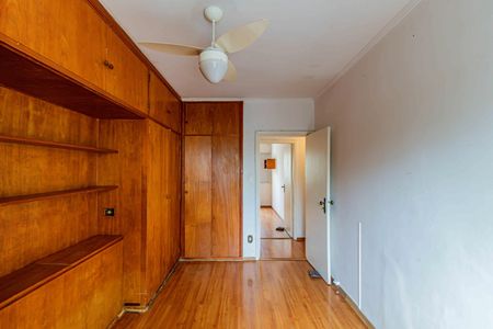 Apartamento para alugar com 130m², 3 quartos e 2 vagas Apartamento para alugar com 130m², 3 quartos e 2 vagasSuíte