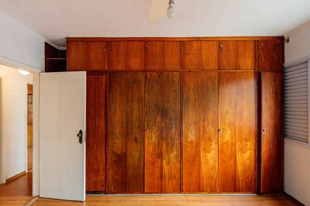 Apartamento para alugar com 130m², 3 quartos e 2 vagas Apartamento para alugar com 130m², 3 quartos e 2 vagasQuarto 02